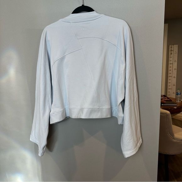 Lululemon Broken Beats Cropped Sweatshirt LIKE NEW M/L - Picture 2 of 11